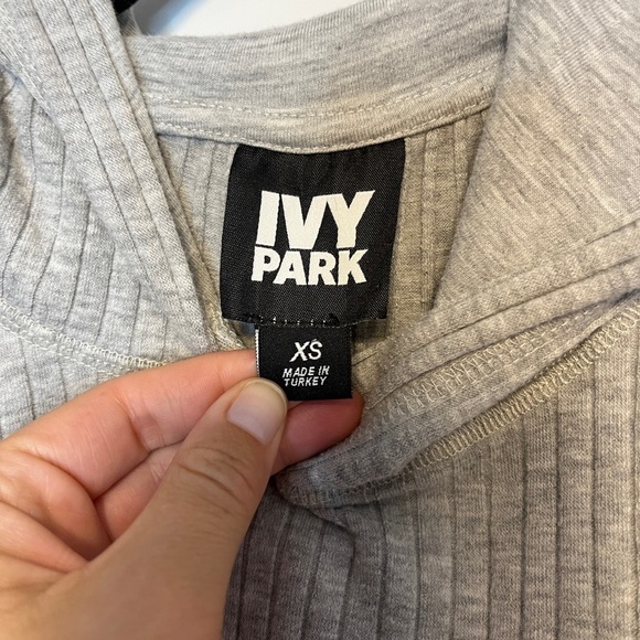Ivy Park Ribbed Hooded Tank Racerback Branded Sz XS - Picture 10 of 11